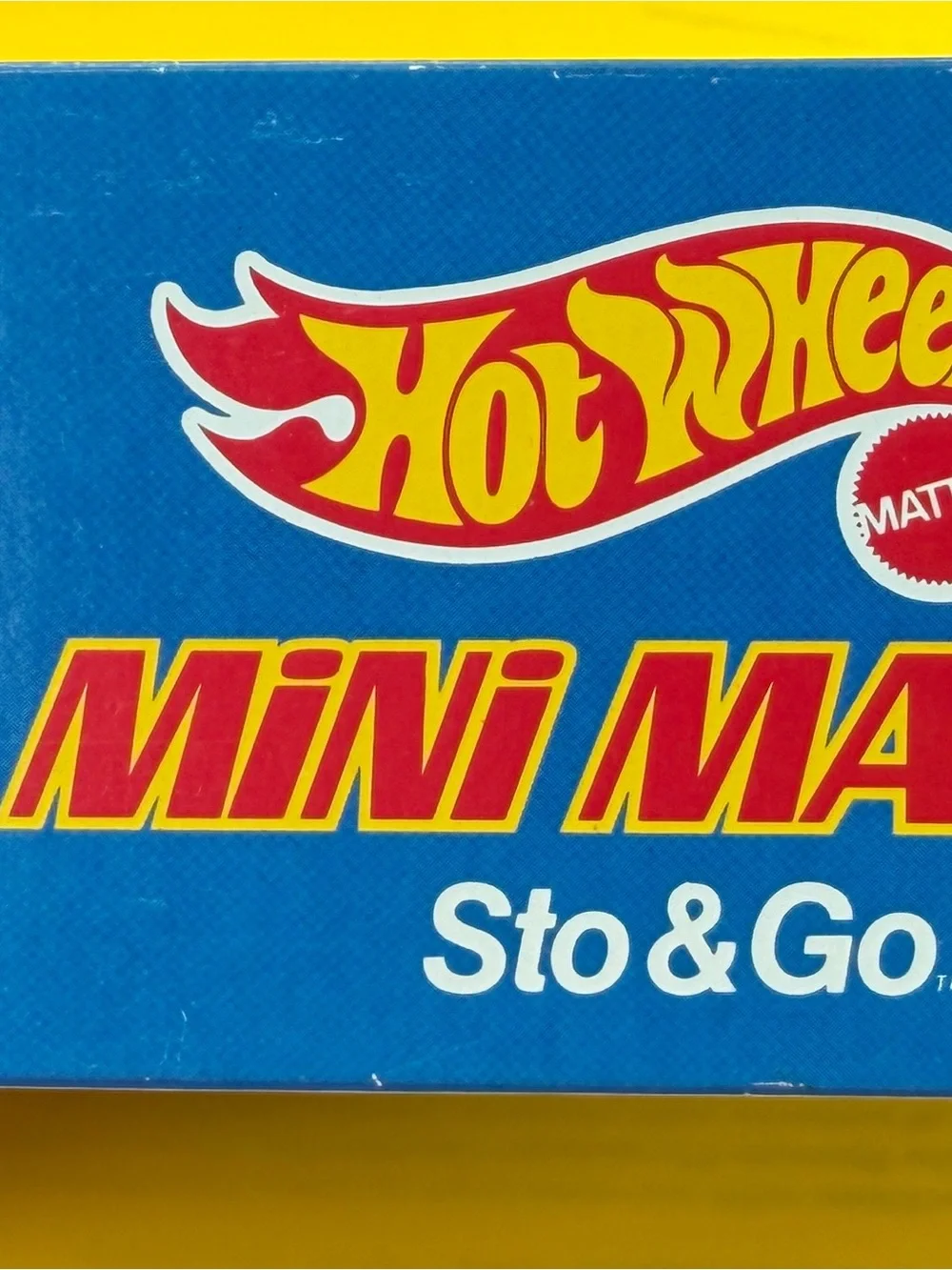 Vintage 1987 Hot Wheels by Mattel Mini Market Sto & Go Set